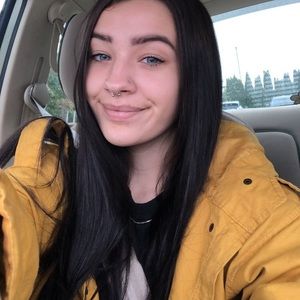 Meet your Posher, Trinity